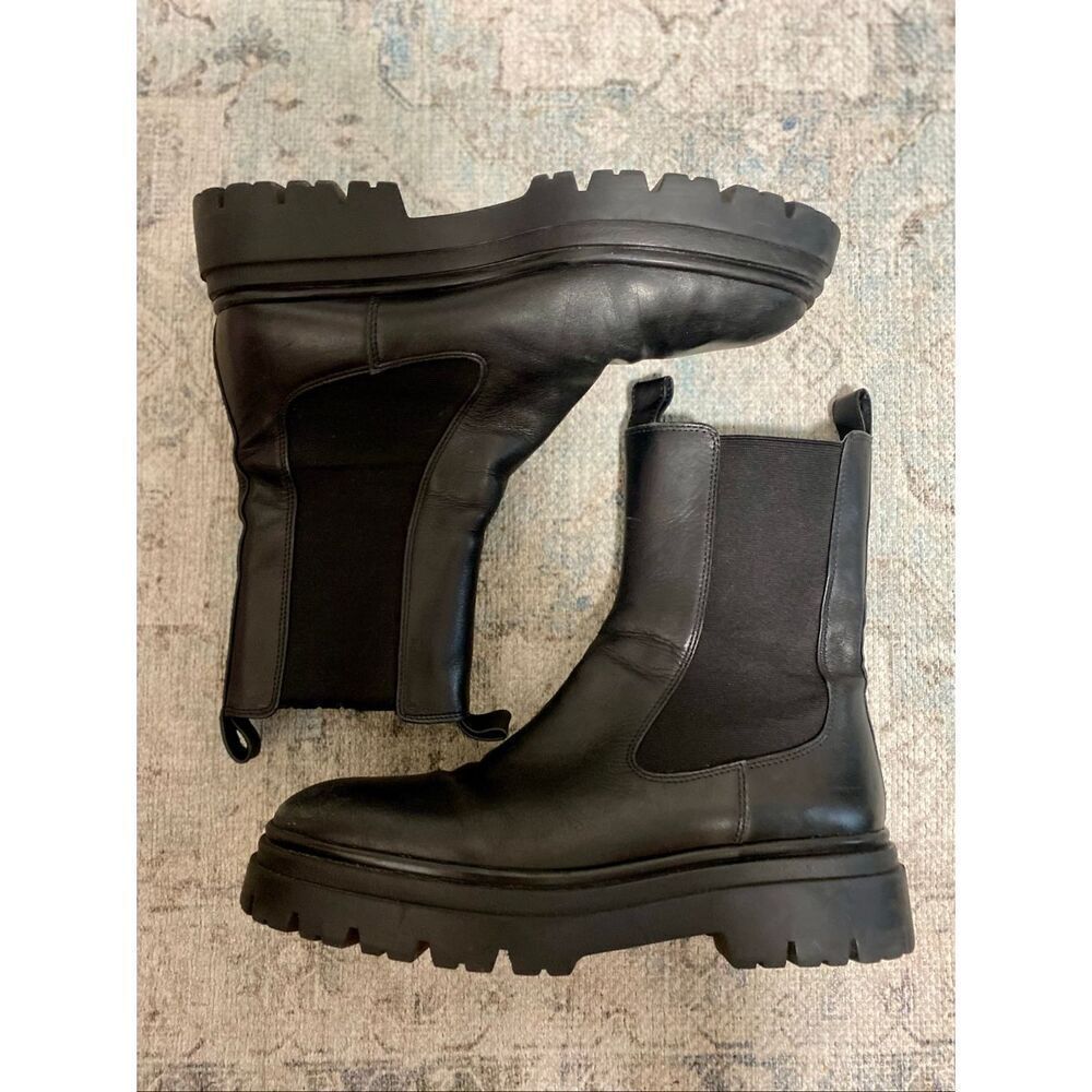 ZARA Chelsea Leather Track Sole Ankle Boot Women's 41 Black